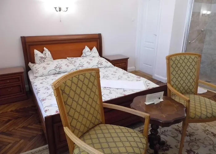 Anna Quarto em Acomodações Particulares *