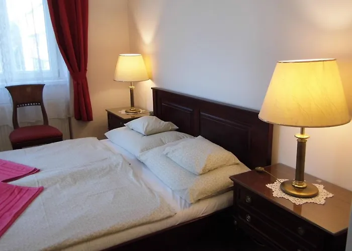 Quarto em Acomodações Particulares Anna *