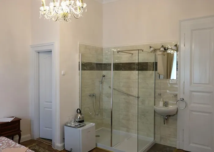 Quarto em Acomodações Particulares Anna *