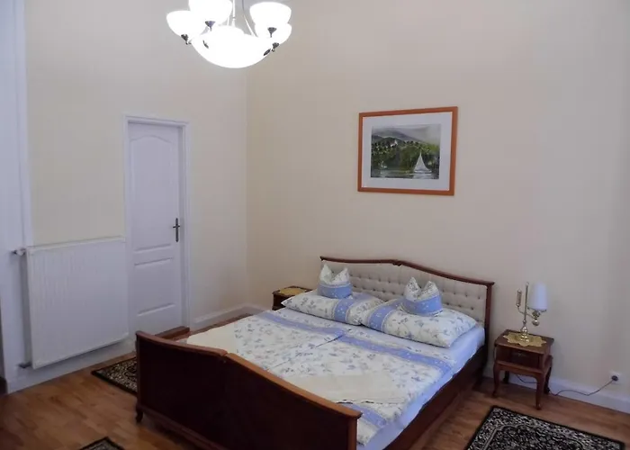 Anna Quarto em Acomodações Particulares